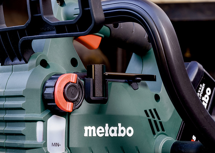 Аккумуляторная цепная пила METABO MS 18 LTX BL 25 (4Ah+ ASC 72)