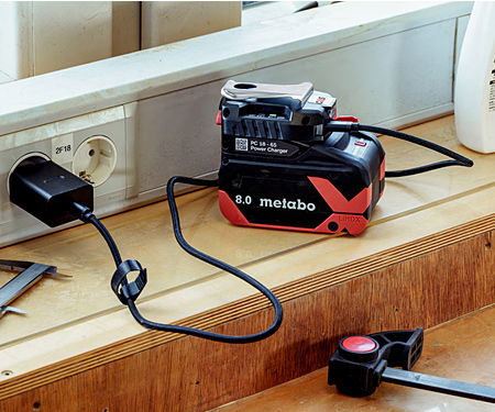 Зарядний пристрій METABO PC 18-65