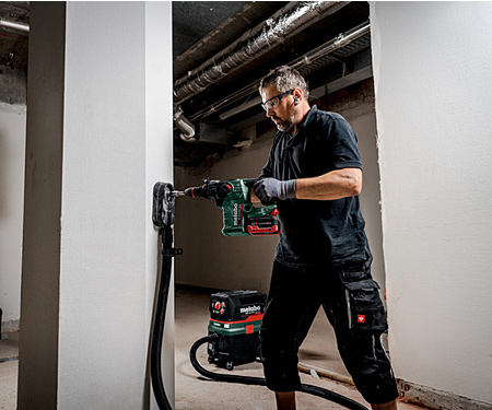 Акумуляторний перфоратор METABO KH 18 LTX BL 35 Q (2x8,0Ah, ASC 145, metaBox 185 XL)