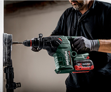 Акумуляторний перфоратор METABO KH 18 LTX BL 35 Q (2x8,0Ah, ASC 145, metaBox 185 XL)