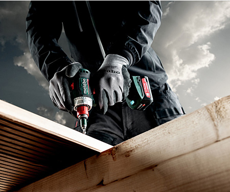 Аккумуляторная дрель-шуруповерт METABO PowerMaxx BS 12 BL Q (2x2Ah)