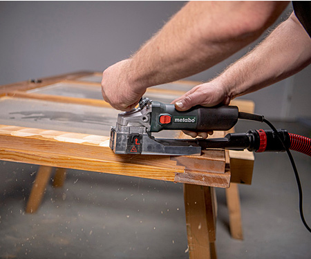 Фрезер для снятия лака METABO LF 850 S