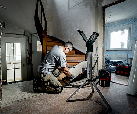 Прожектор на триподе METABO BSA 18 LED 5000 DUO-S (Каркас)