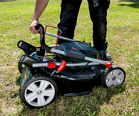 Аккумуляторная газонокосилка METABO RM 36-18 LTX BL 46 (5,2 Ач)