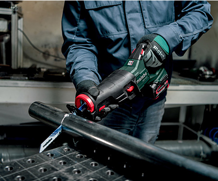 Аккумуляторная сабельная пила METABO SSEP 18 LT