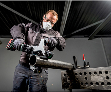 Аккумуляторная ленточная шлифмашина для труб METABO RBVB 18 LTX BL 180