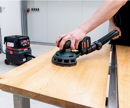 Аккумуляторная эксцентриковая шлифмашина METABO Powermaxx SXA 12-125 BL + Metabox