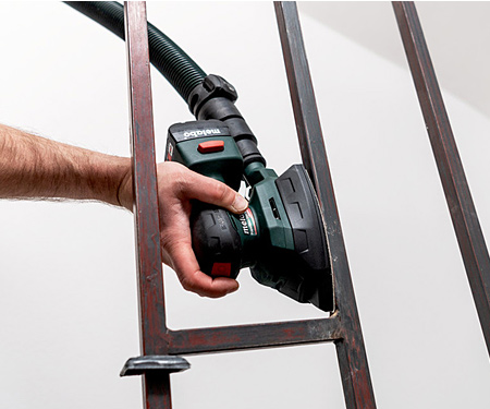 Аккумуляторная виброшлифмашина METABO Powermaxx SMA 12 BL Каркас