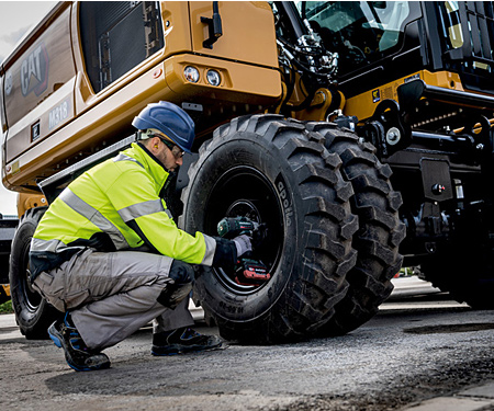 Акумуляторний ударний гайковерт METABO SSW 18 LTX 1750 BL (Каркас)