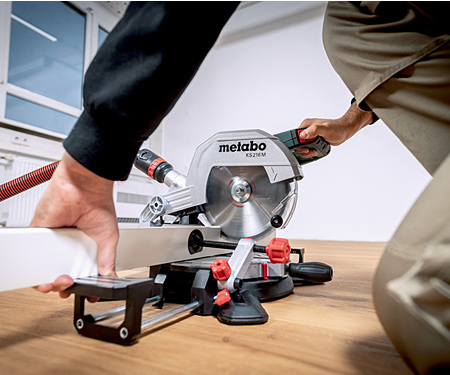 Торцювальна пила METABO KS 216 M