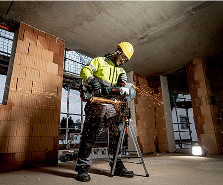 Акумуляторна болгарка METABO WPB 36-18 LTX BL 24-230 Quick (4x LiHD 8,0Ah, ASC 145 Duo, case)