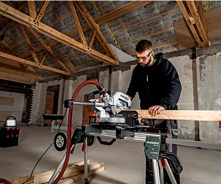 Торцювальна пила METABO KGS 254 M SET