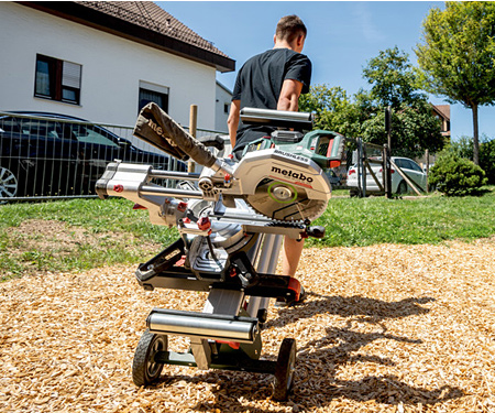 Аккумуляторная торцовочная пила METABO KGS 18 LTX BL 305 Каркас