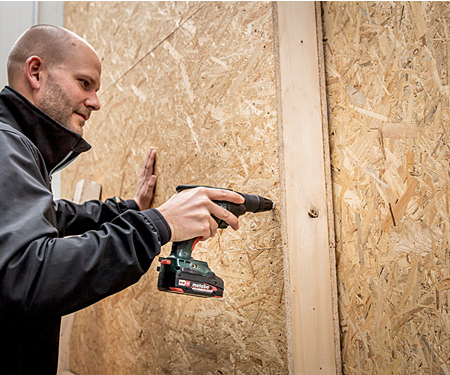 Аккумуляторный шуруповерт METABO HBS 18 LTX BL 3000 + speed FIX 57 (Каркас)