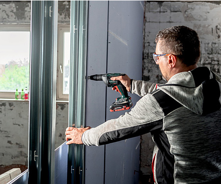 Аккумуляторный шуруповерт METABO TBS 18 LTX BL 5000 (2x 2,0Ah, SC 30, metaBOX 145 L)