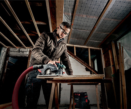 Аккумуляторная дисковая пила METABO SET KS 18 LTX 57