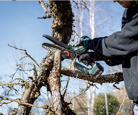 Аккумуляторная пила по дереву METABO MS 18 LTX 15 SET