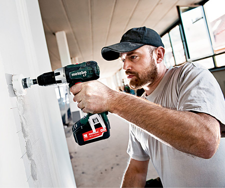 Аккумуляторный шуруповерт METABO BS 18 LT Каркас + MetaLoc