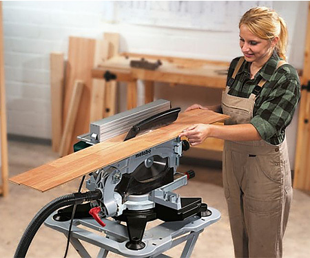 Торцювальна та настільна циркулярна пила METABO KGT 305 M