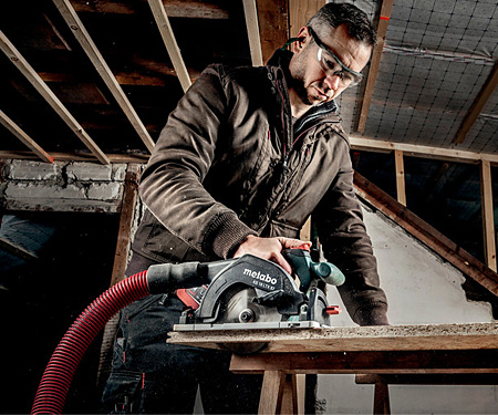 Аккумуляторная дисковая пила METABO KS 18 LTX 57 (8,0 Ач)