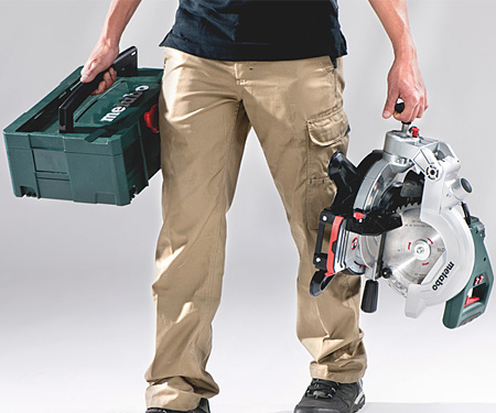 Торцювальна пила METABO KS 216 M Lasercut