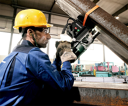 Дрель на магнитной стойке METABO MAG 32