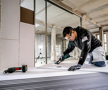 Акумуляторний мультитул METABO MT 18 LTX Compact (2 x 4,0 Агод)