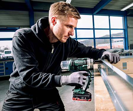 Акумуляторний заклепувальний пістолет METABO NP 18 LTX BL 5.0 Каркас