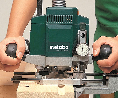 Фрезер METABO OFE 1229 Signal + Metaloc