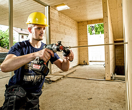 Аккумуляторный шуруповерт METABO SB 18 LTX BL Q I (4,0 Ач)