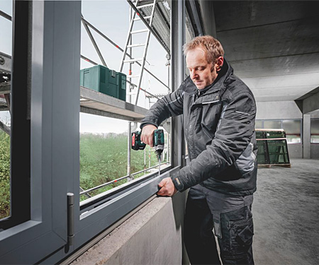 Аккумуляторный ударный гайковерт METABO SSD 18 LTX 200