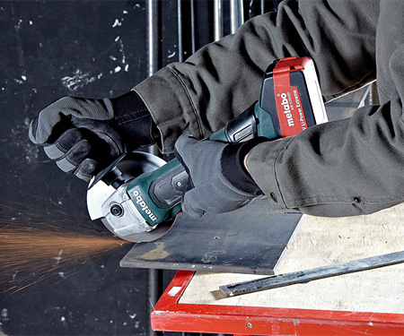 Аккумуляторная болгарка METABO W 18 LTX 125 Quick Set
